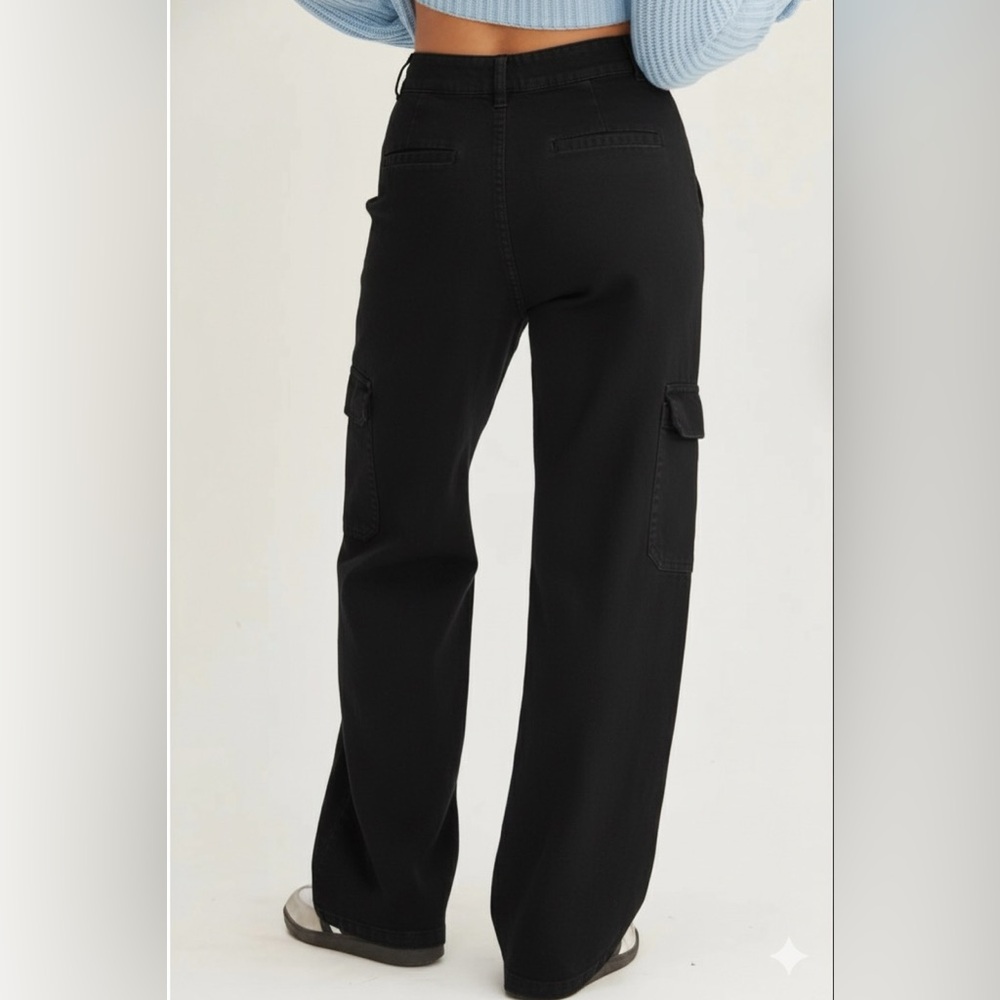 Double Zero NWT Women's Black Cargo Jeans in Lovely Large and Spicy Small - Picture 3 of 7